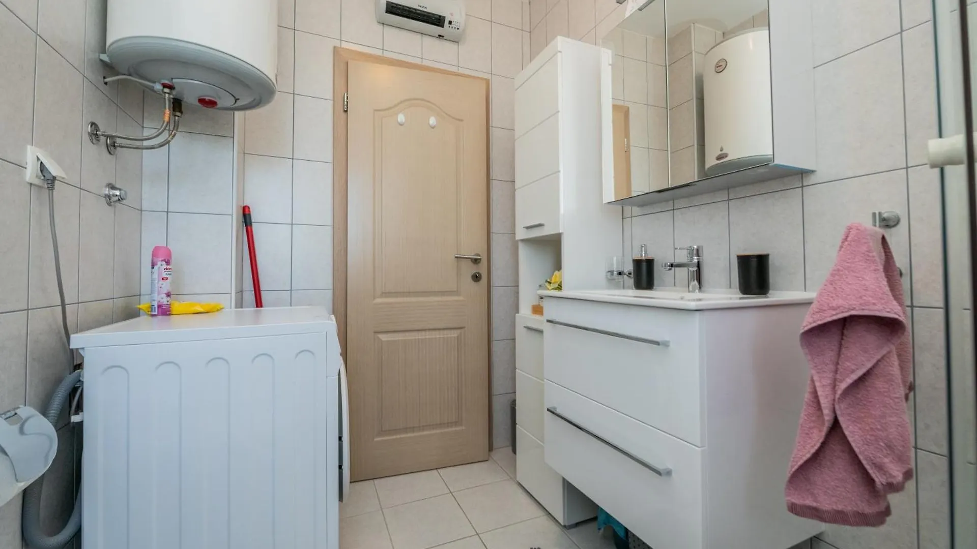 Sun Island Apartment Trogir 0*,  Croatia